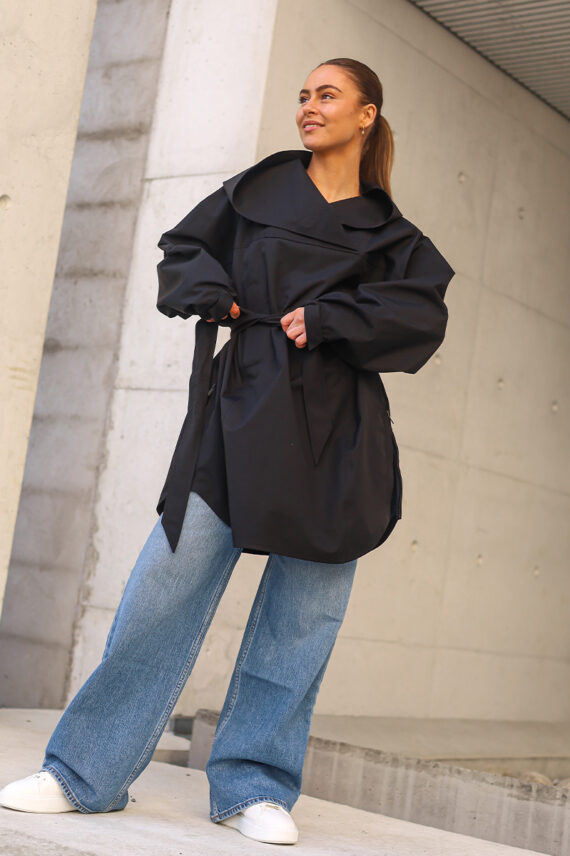 Embla Black