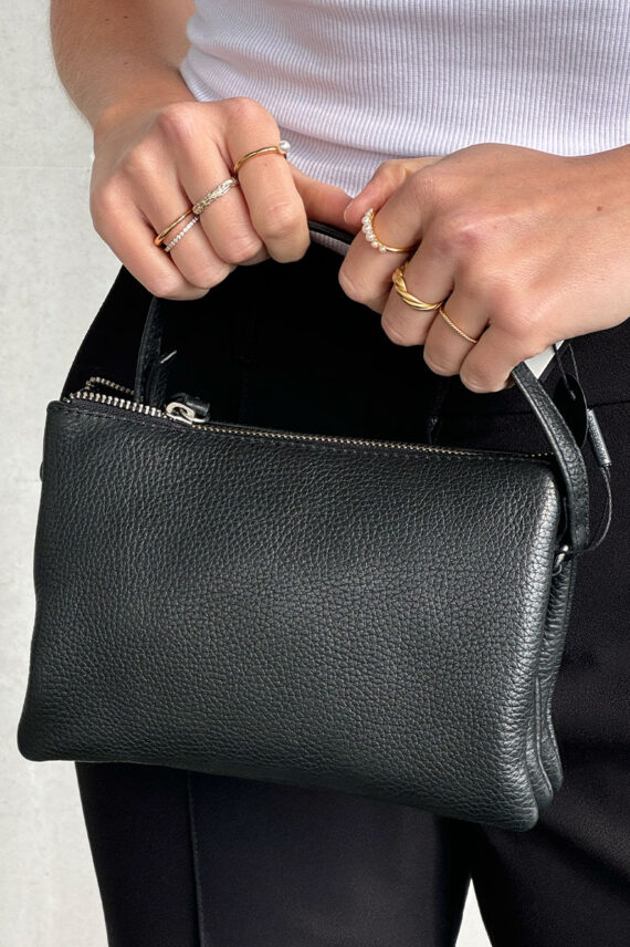 markberg-vera-crossbody-bag-black