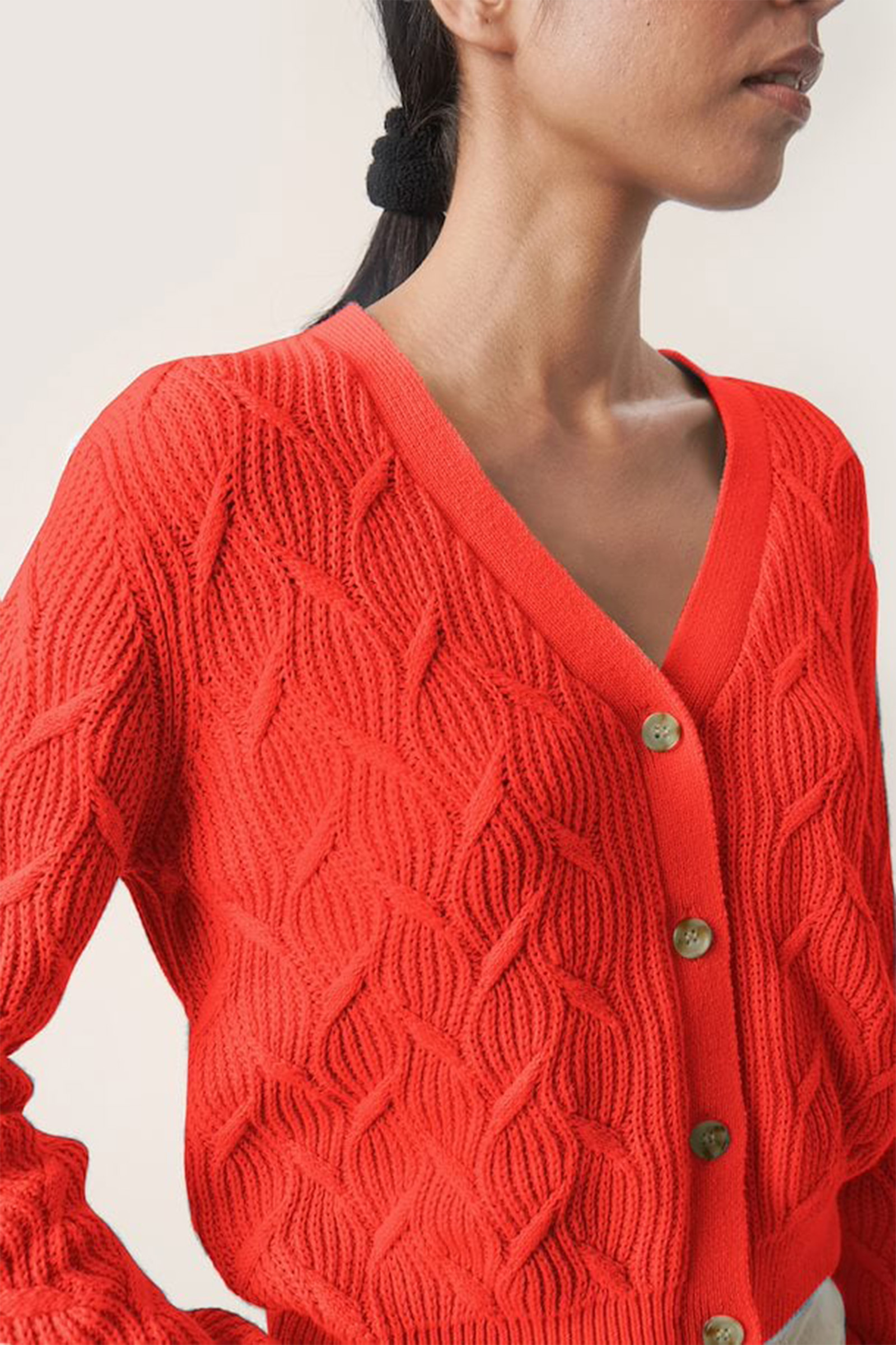 SL Rava Cardigan LS Grenadine fra Soaked in Luxury | companys.no