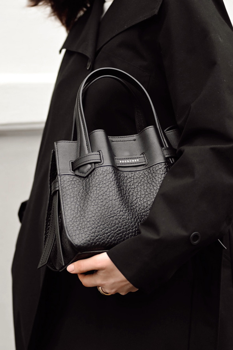 Blossom Medium Satchel Bag Black