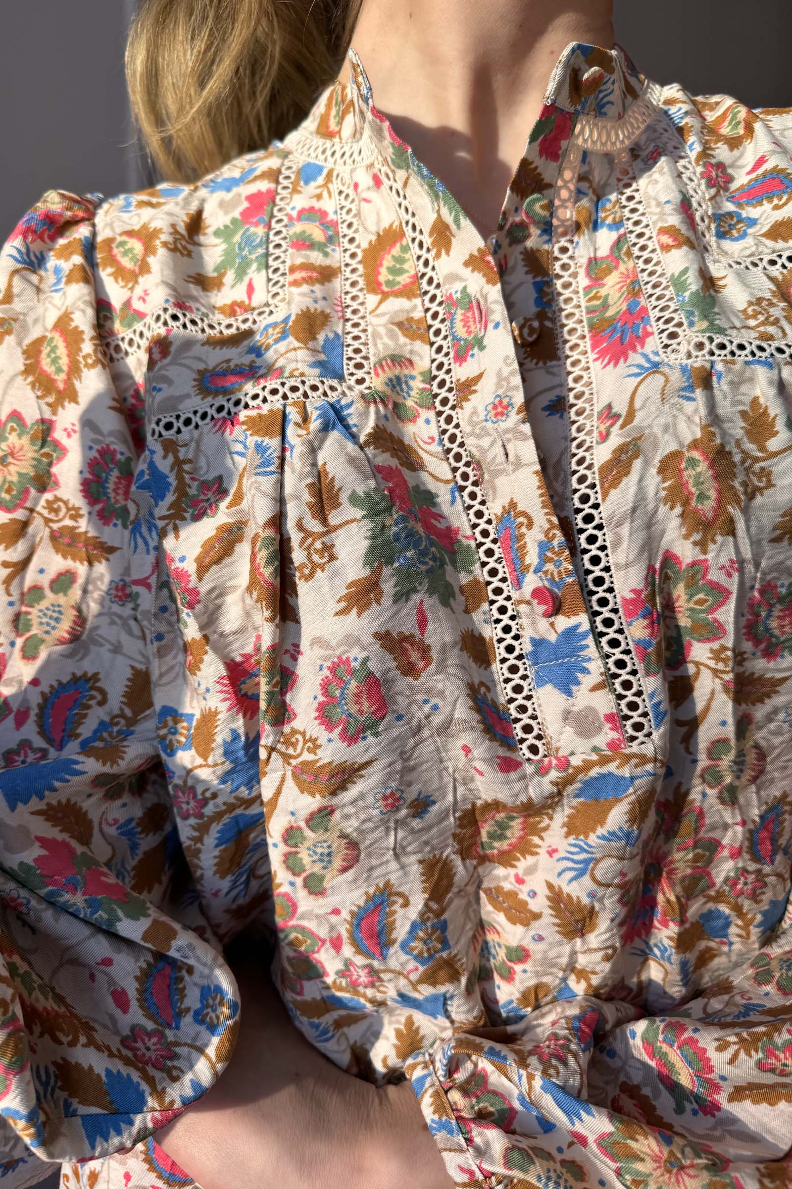 IR Avril LS French Mood Flower Print - Bilde 4