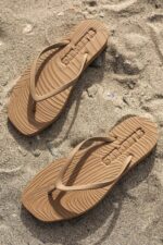 sleepers-tapered-sand