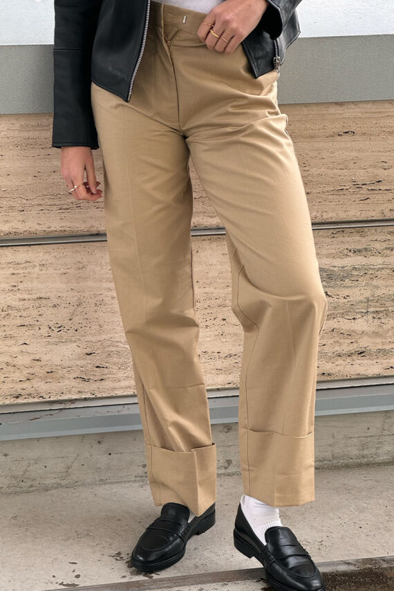 one-and-other-josie-pant-camel