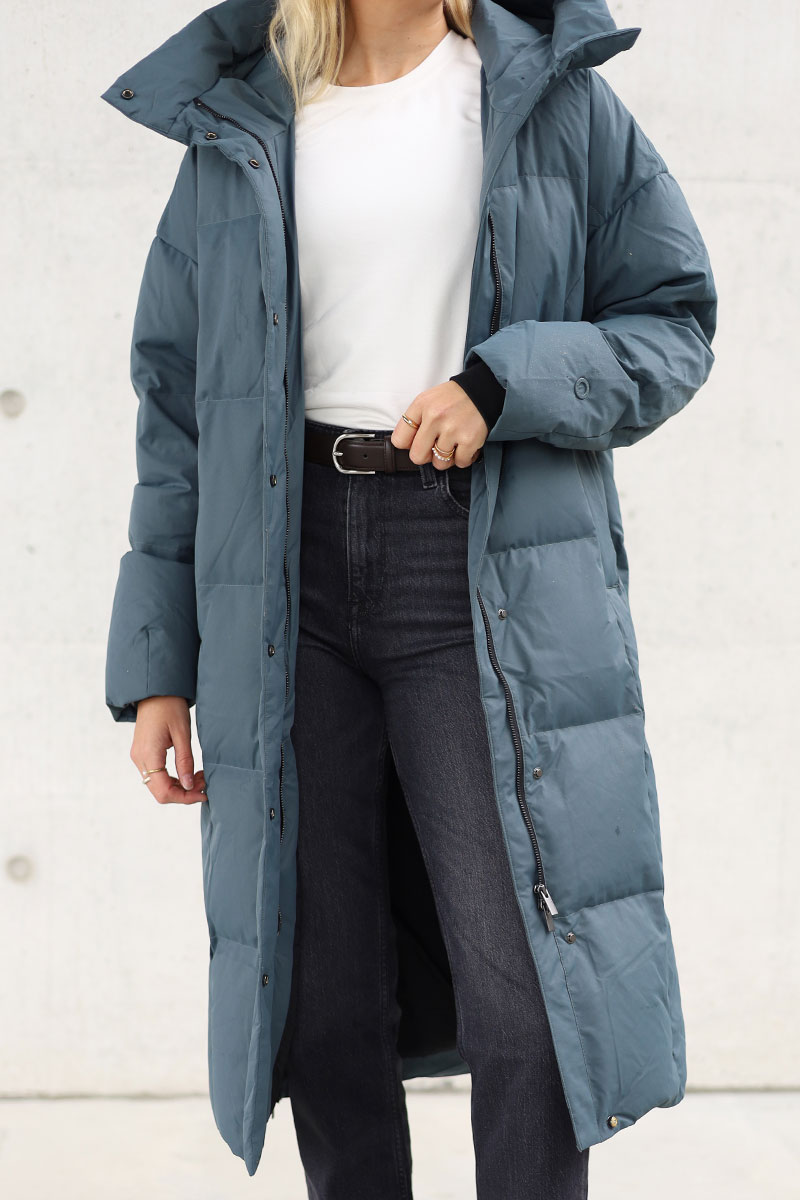 johnnylove-susan-cold-blue