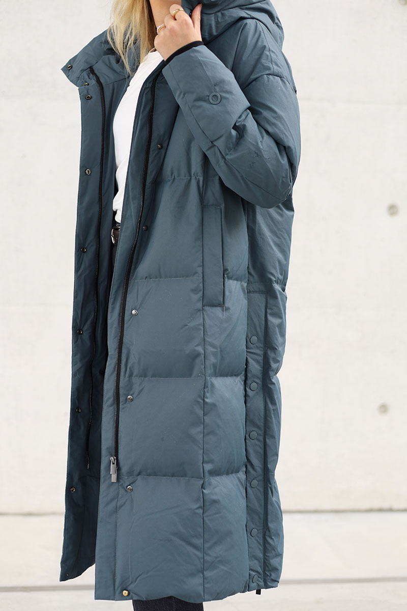 johnnylove-susan-cold-blue