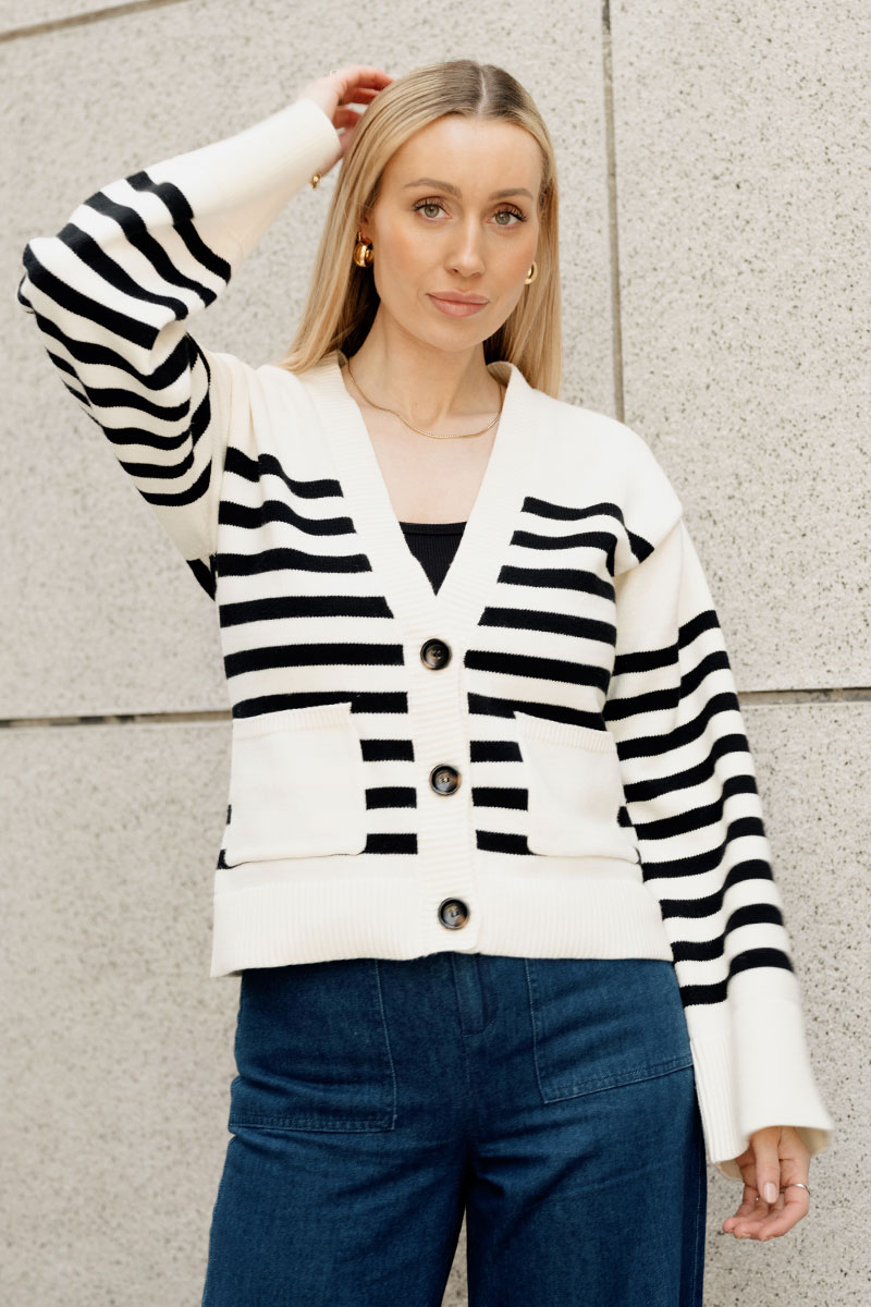 Embla GZ Cardigan Black/Off White - Bilde 5