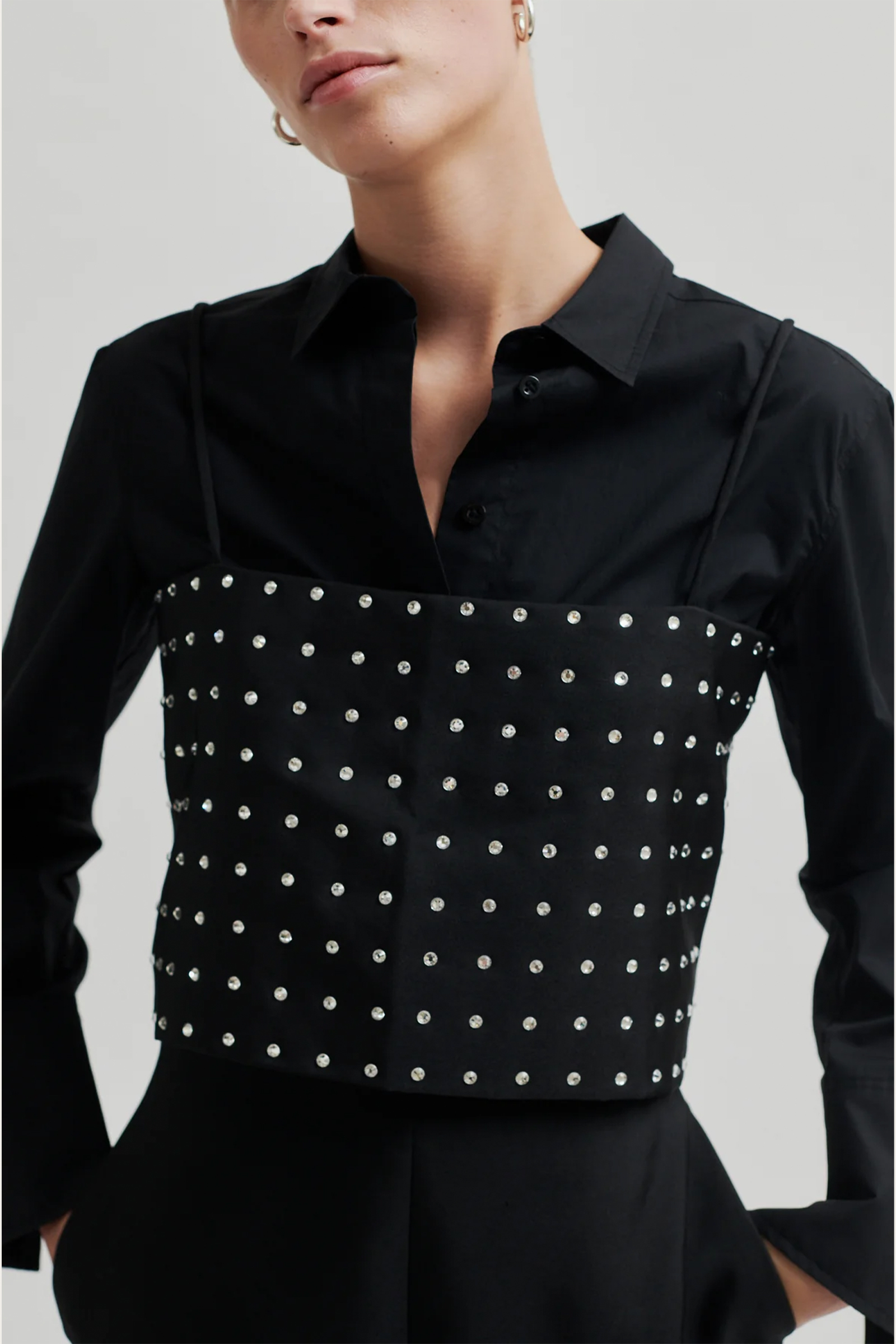 second female elegance top black