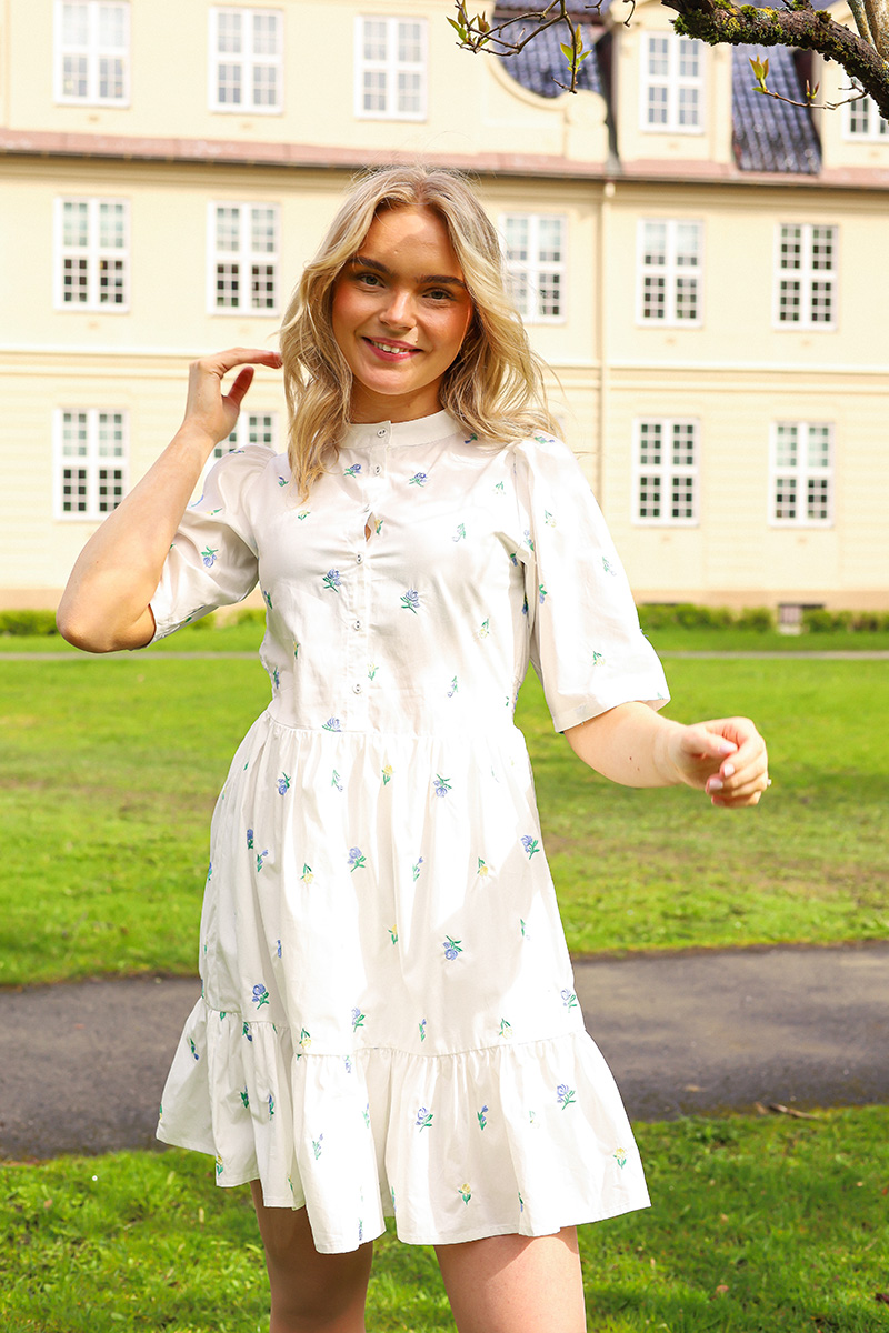 Miluna Dress White