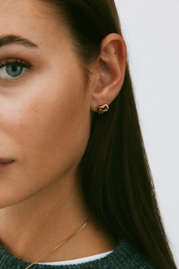 Infinity Knot Studs Small Gold