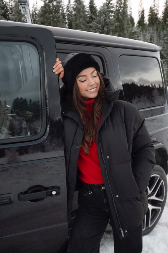 Ana mid-length puffer