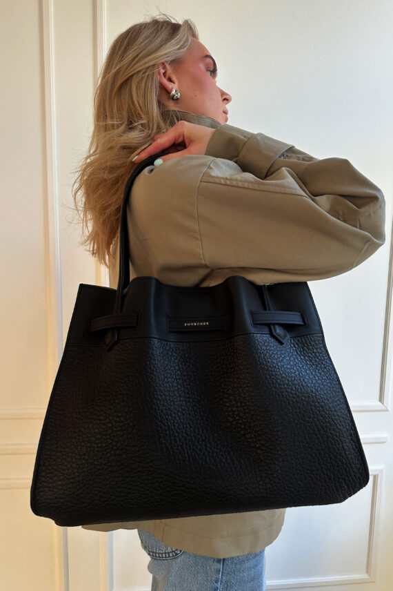 Blossom XL Black