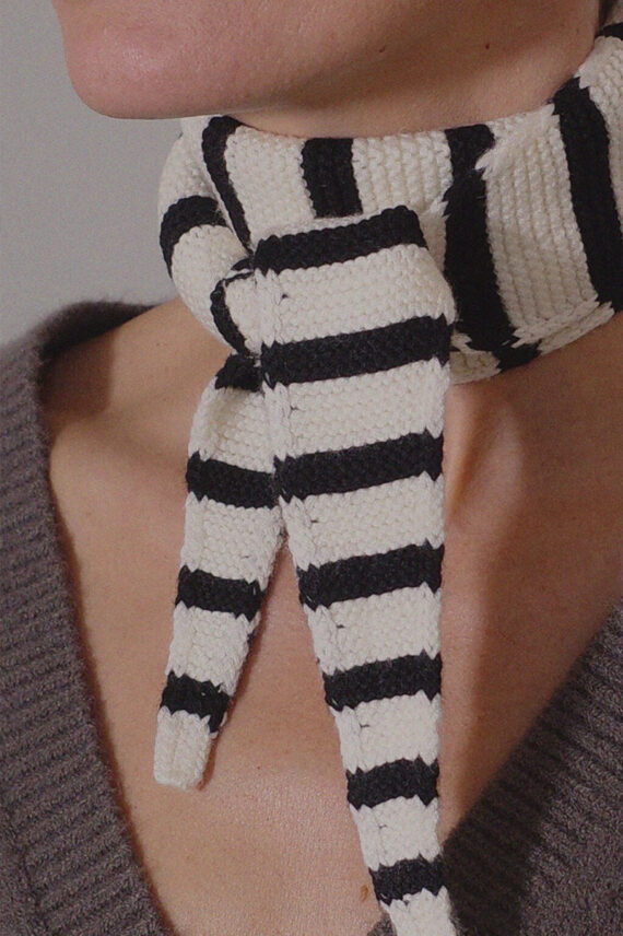 Bisse Scarf Off-White/Black