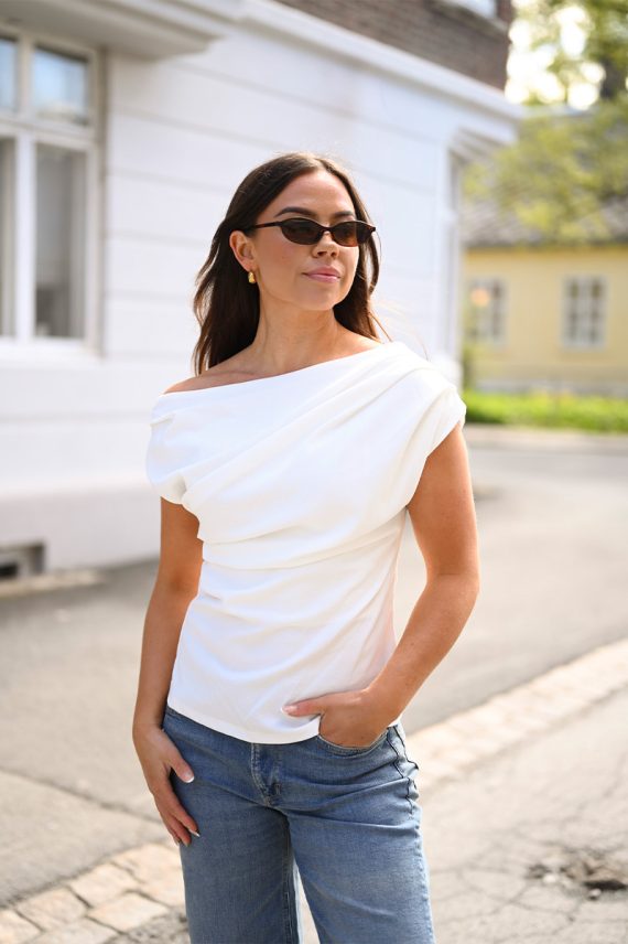 Mabelle Drapy Top White
