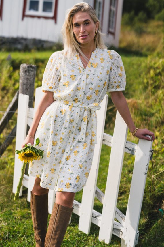 Eivor 2/4 Shirt Dress Yellow Flower