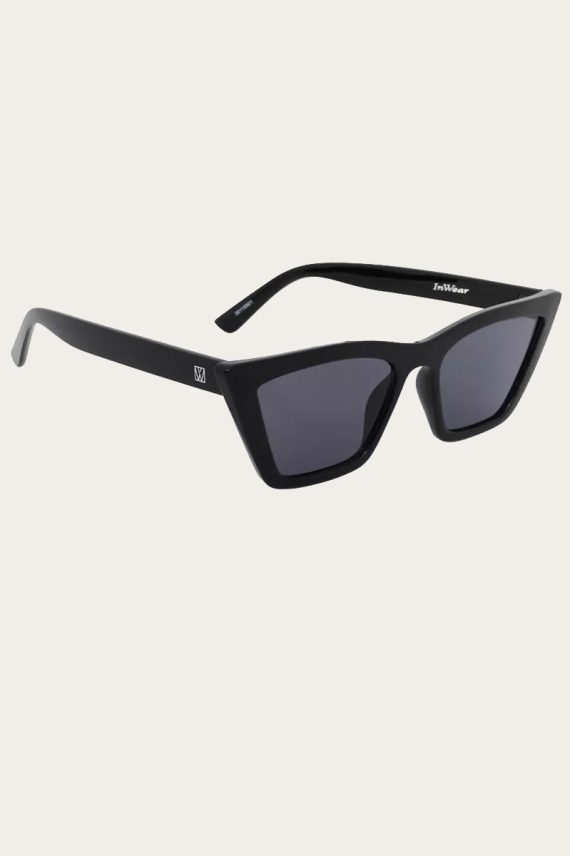 RobbieIW Sunglasses Black