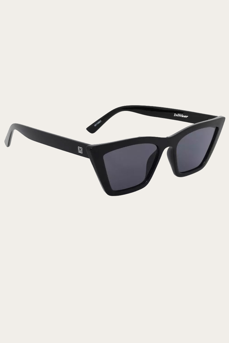 RobbieIW Sunglasses Black