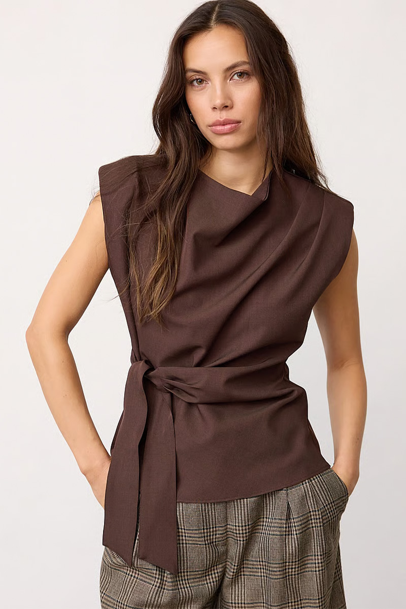 LunaCC Pleat Top Dark Brown