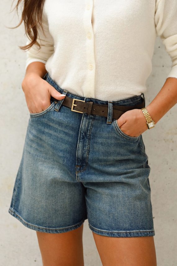 Stella Short Lakeside