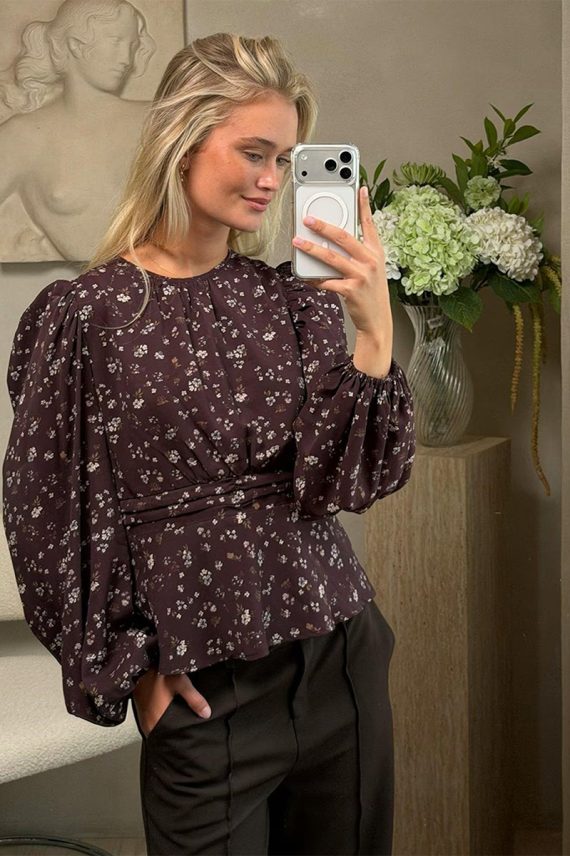 Delphine Flowerbunch Blouse Chocolate Plum