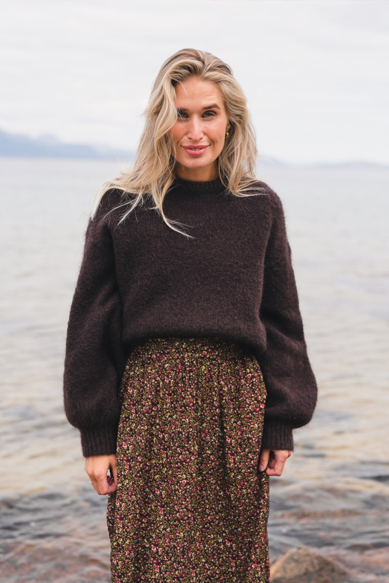 Thea Amalie Pullover Black Coffee