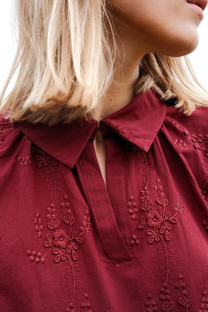 Camilla Top EMB Choco Truffle - Bilde 4