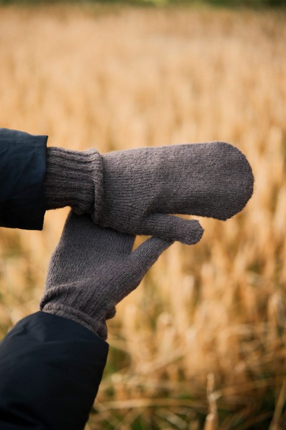 SLanaye Mittens Morel