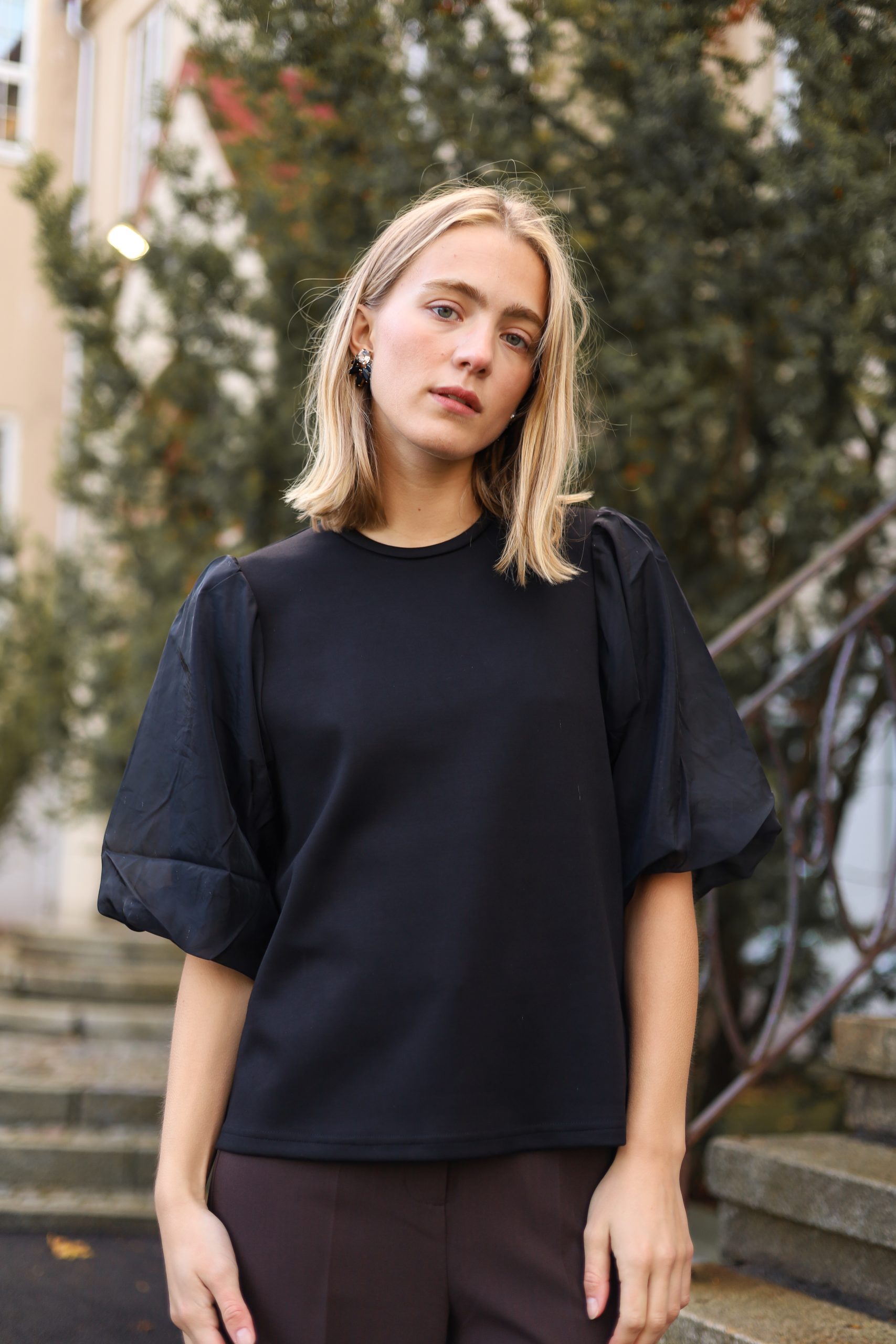 SLMarigold Puff Tee Black